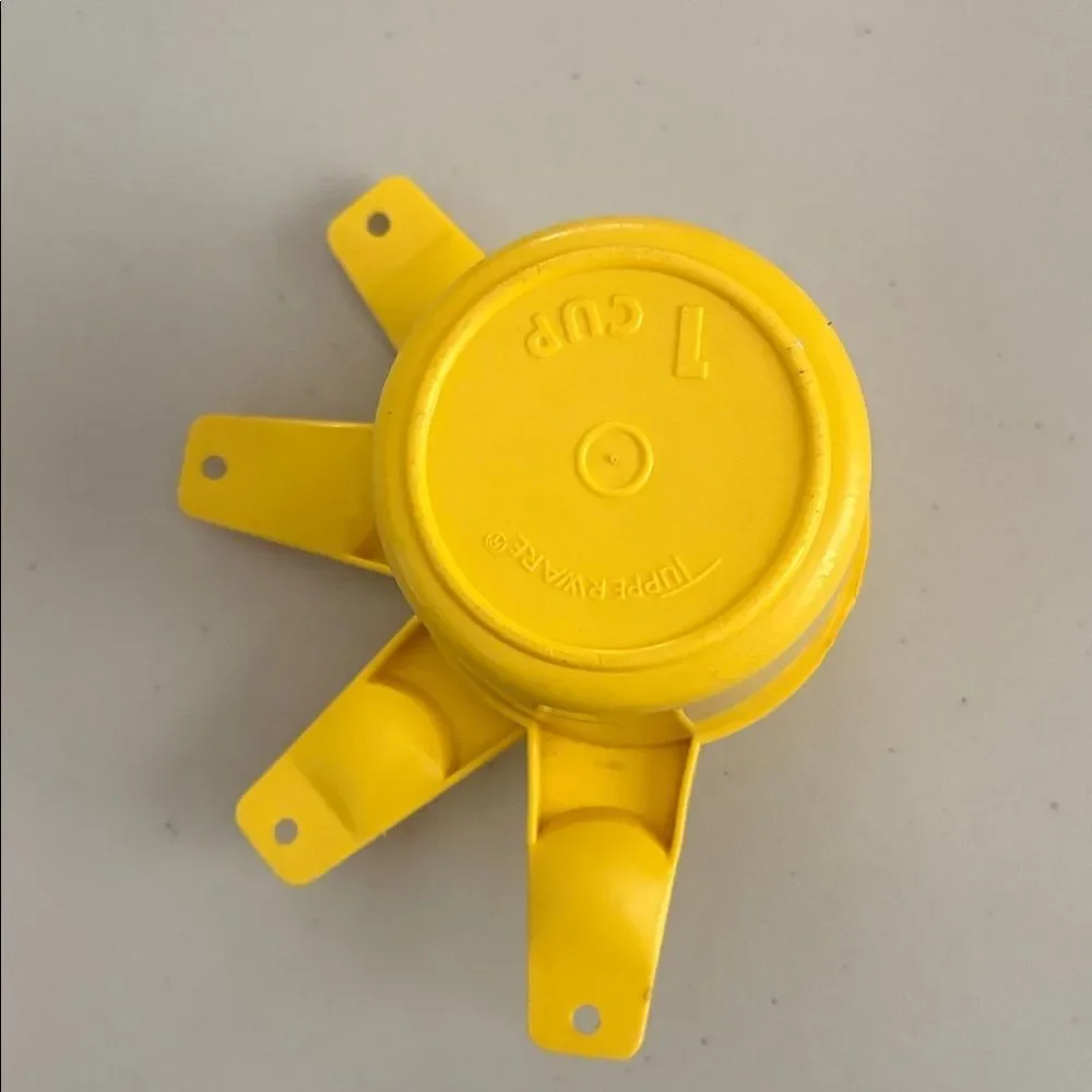 Vintage Tupperware Bright Yellow Nesting Measuring Cups